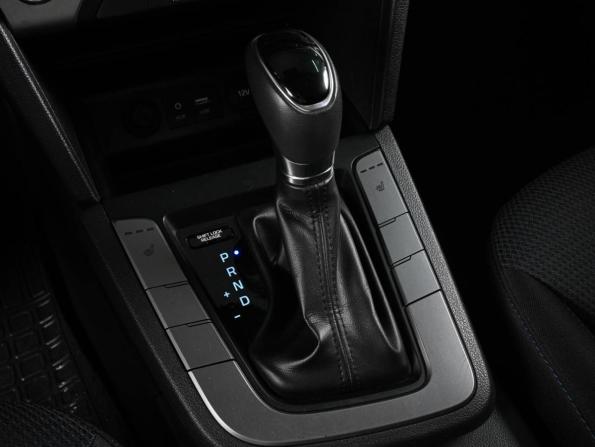 Hyundai Elantra VI (AD) с пробегом 2017 года, цена 1 549 030 рублей, 73866 км, седан, Автокод Объявления