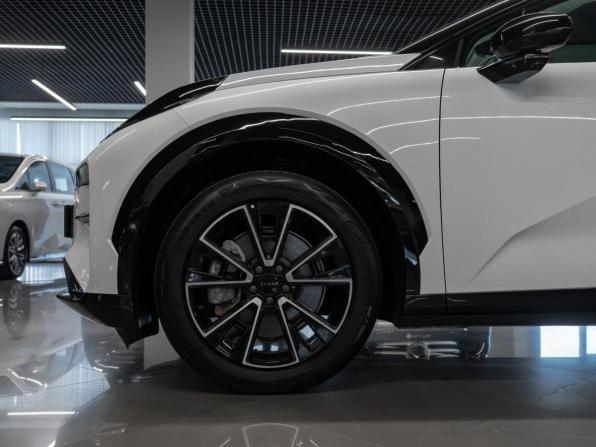 Zeekr X I с пробегом 2023 года, цена 3 780 000 рублей, 33098 км, внедорожник, Автокод Объявления