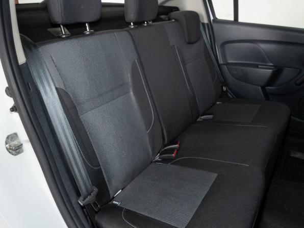 Renault Logan II Рестайлинг с пробегом 2019 года, цена 1 148 000 рублей, 94390 км, седан, Автокод Объявления