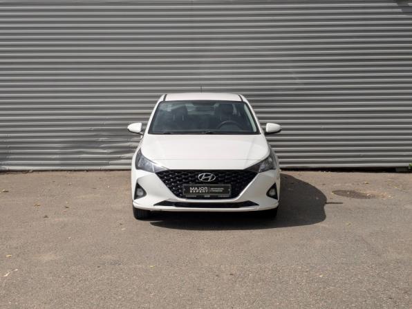Hyundai Solaris II Рестайлинг с пробегом 2022 года, цена 1 565 000 рублей, 106067 км, седан, Автокод Объявления