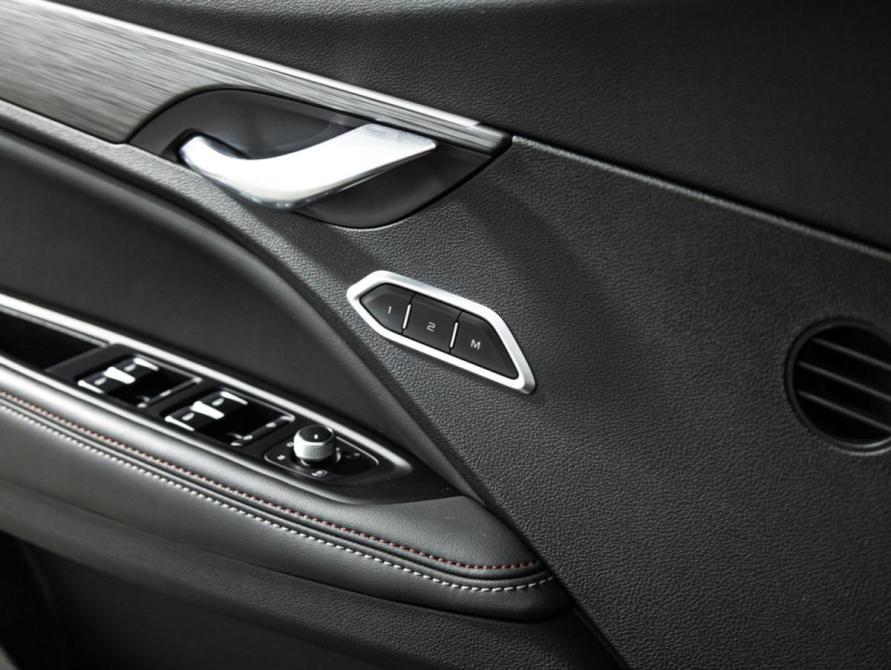 Geely Tugella I Рестайлинг Санкт-Петербург  - изображение 21