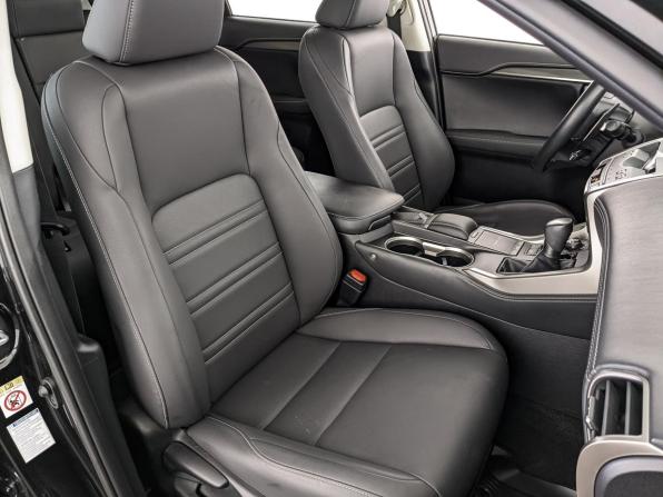 Lexus NX I Рестайлинг с пробегом 2019 года, цена 3 655 000 рублей, 92080 км, внедорожник, Автокод Объявления