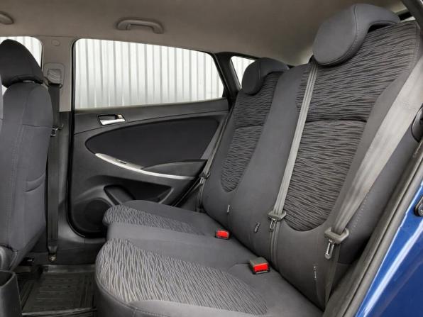 Hyundai Solaris I Рестайлинг с пробегом 2015 года, цена 947 000 рублей, 143977 км, хэтчбек, Автокод Объявления