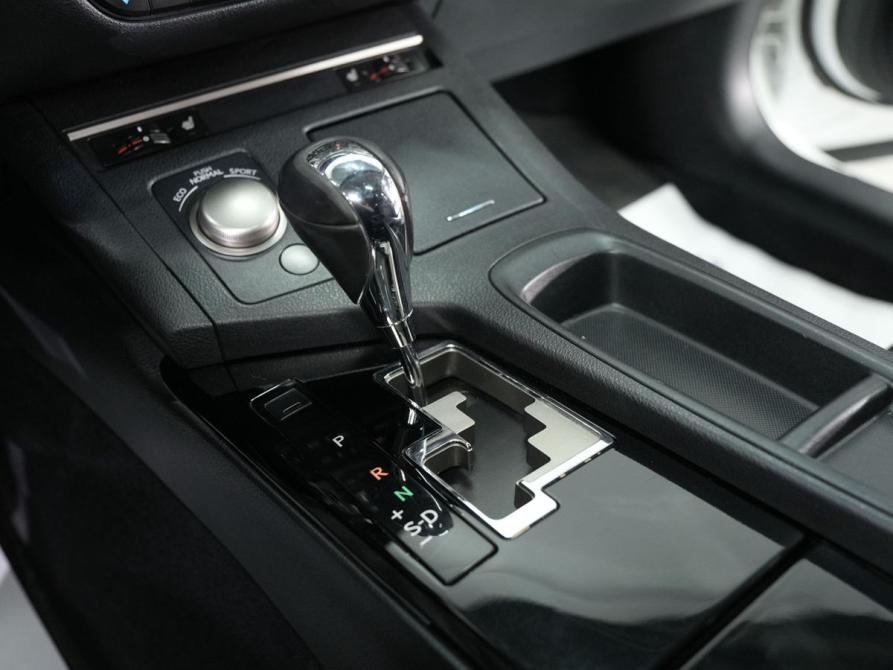 Lexus ES VI Новосибирск  - изображение 28
