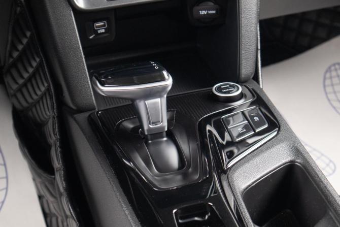 Hyundai ix35 II Рестайлинг с пробегом 2021 года, цена 2 249 000 рублей, 41200 км, внедорожник, Автокод Объявления