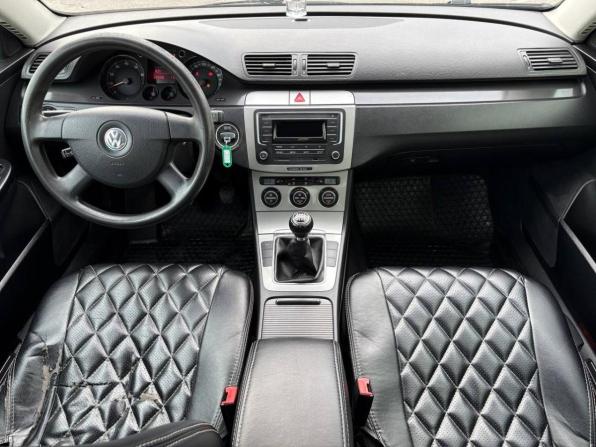 Volkswagen Passat B6 с пробегом 2006 года, цена 580 000 рублей, 285000 км, седан, Автокод Объявления
