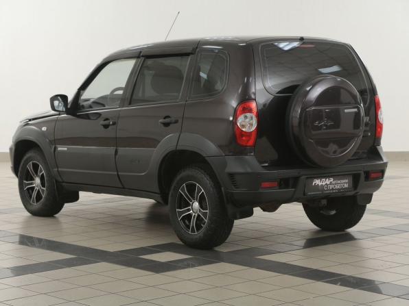 Chevrolet Niva I Рестайлинг с пробегом 2012 года, цена 453 000 рублей, 143600 км, внедорожник, Автокод Объявления