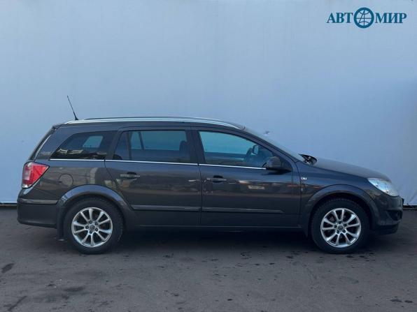 Opel Astra H Рестайлинг с пробегом 2011 года, цена 657 000 рублей, 154157 км, универсал, Автокод Объявления