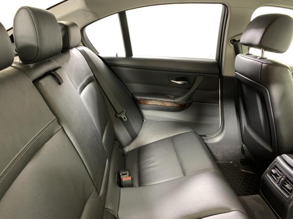 BMW 3 серии V (E90/E91/E92/E93) Рестайлинг с пробегом 2011 года, цена 1 335 000 рублей, 102869 км, универсал, Автокод Объявления