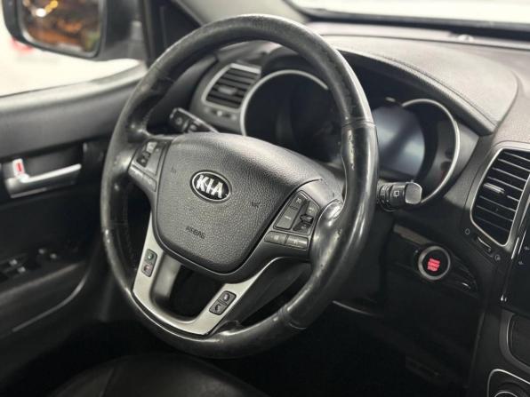 Kia Sorento II Рестайлинг с пробегом 2013 года, цена 1 499 000 рублей, 213000 км, внедорожник, Автокод Объявления