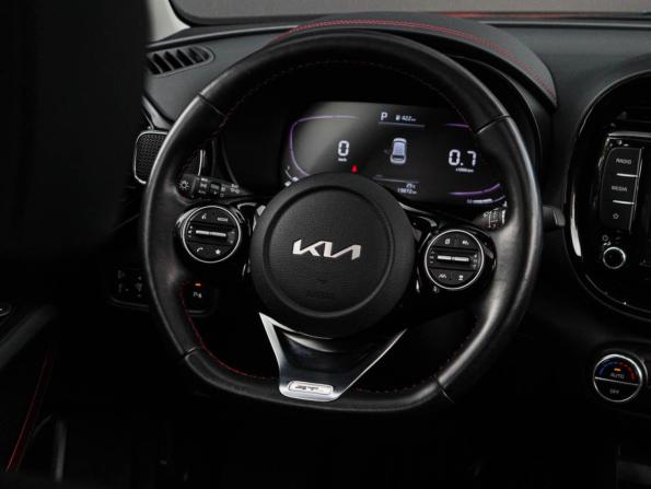 Kia Soul III Рестайлинг с пробегом 2023 года, цена 2 790 000 рублей, 19871 км, хэтчбек, Автокод Объявления