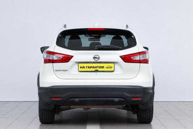Nissan Qashqai II с пробегом 2017 года, цена 1 829 000 рублей, 170610 км, внедорожник, Автокод Объявления