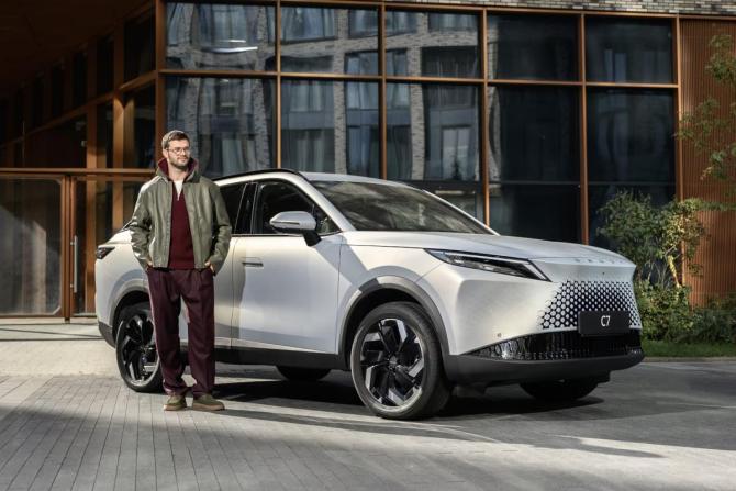 Новый Omoda C7 2026 года, цена 3 299 000 рублей, внедорожник, Автокод Объявления