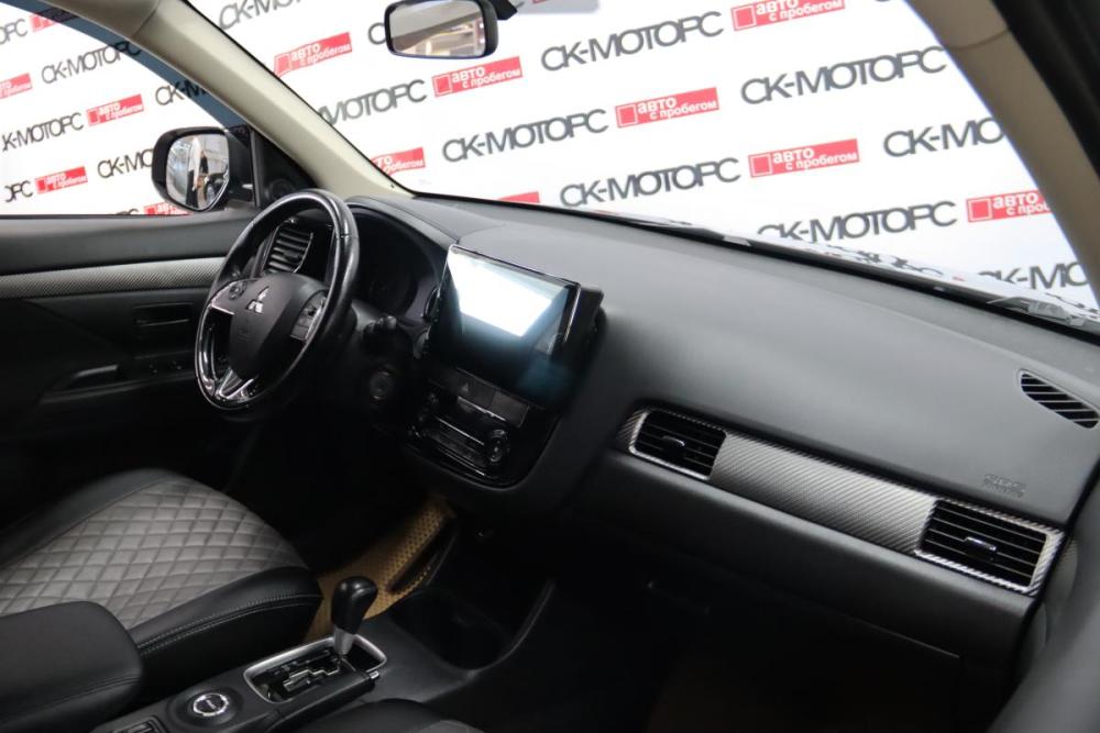 Mitsubishi Outlander III Рестайлинг 2 Сургут  - изображение 9