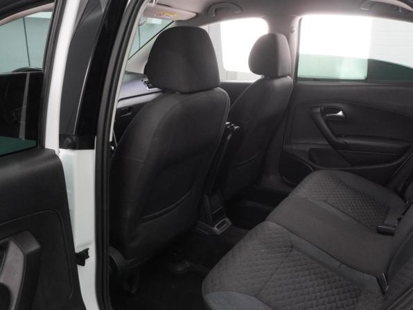 Volkswagen Polo V Рестайлинг с пробегом 2019 года, цена 1 537 000 рублей, 91049 км, седан, Автокод Объявления