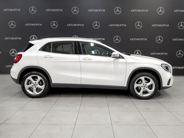 Mercedes-Benz GLA I (X156) Рестайлинг с пробегом 2019 года, цена 2 530 000 рублей, 73000 км, внедорожник, Автокод Объявления