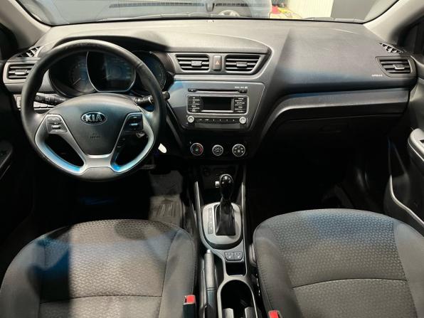 Kia Rio III Рестайлинг с пробегом 2016 года, цена 1 040 000 рублей, 109421 км, седан, Автокод Объявления