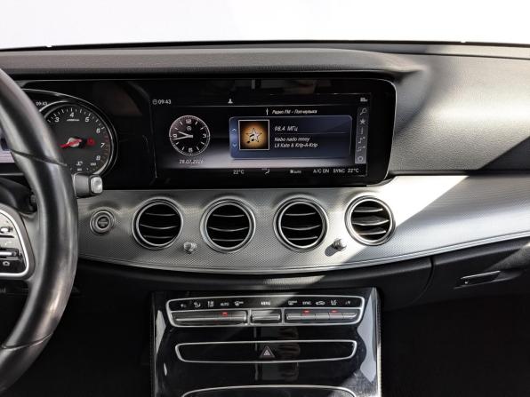 Mercedes-Benz E-Класс V (W213 S213 C238) с пробегом 2018 года, цена 2 985 000 рублей, 87976 км, седан, Автокод Объявления