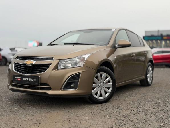 Chevrolet Cruze I Рестайлинг с пробегом 2013 года, цена 635 000 рублей, 212000 км, хэтчбек, Автокод Объявления