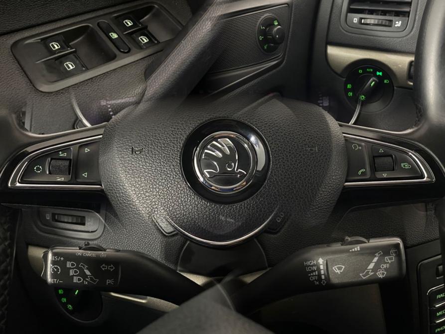 Skoda Yeti I Рестайлинг Воронеж  - изображение 19