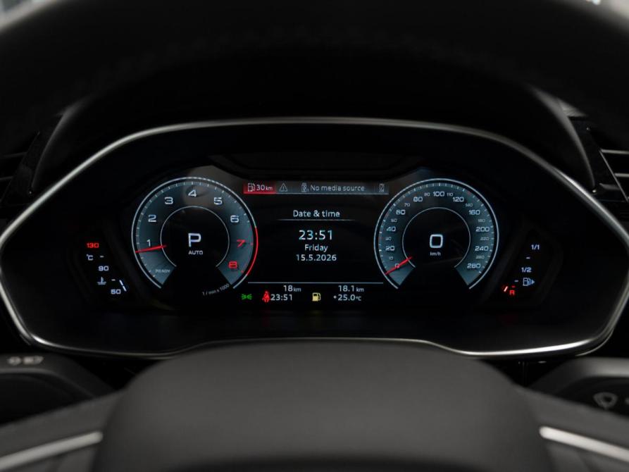 Audi Q3 II (F3) Москва  - изображение 12