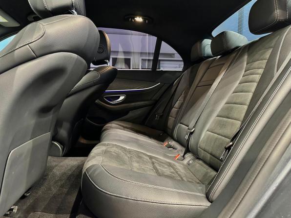 Mercedes-Benz E-Класс V (W213 S213 C238) с пробегом 2018 года, цена 3 127 000 рублей, 157593 км, седан, Автокод Объявления
