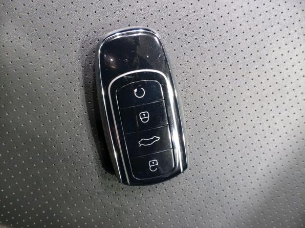 Chery Tiggo 7 Pro Max I с пробегом 2024 года, цена 2 030 000 рублей, 26800 км, внедорожник, Автокод Объявления