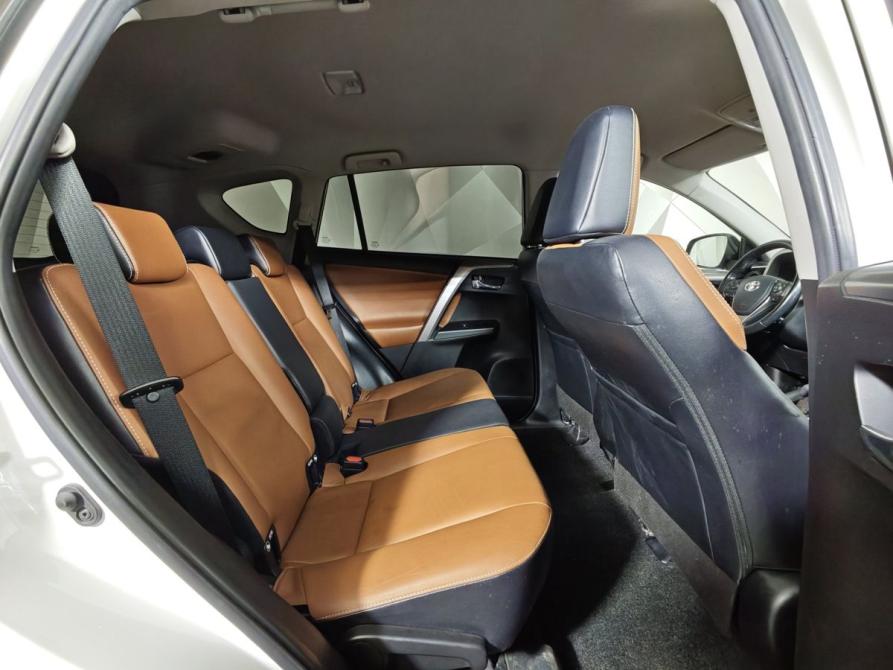 Toyota RAV4 IV (XA40) Рестайлинг Москва  - изображение 16