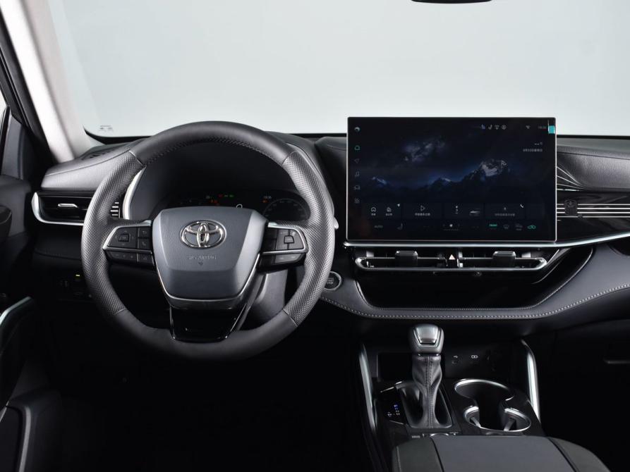 Toyota Highlander IV (XU70) Кемерово  - изображение 11