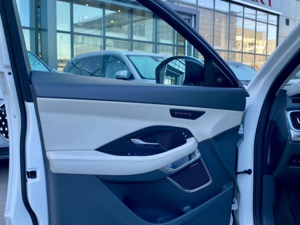 Jaguar E-Pace I с пробегом 2020 года, цена 2 899 000 рублей, 95600 км, внедорожник, Автокод Объявления
