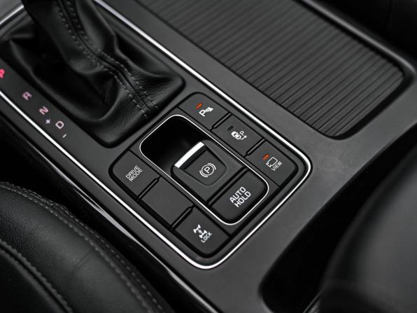 Kia Sorento III Prime Рестайлинг с пробегом 2020 года, цена 2 673 000 рублей, 125943 км, внедорожник, Автокод Объявления