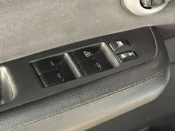 Nissan Tiida I Рестайлинг с пробегом 2011 года, цена 660 000 рублей, 315000 км, хэтчбек, Автокод Объявления