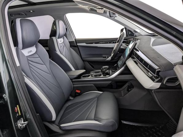 Geely Atlas II с пробегом 2024 года, цена 2 775 000 рублей, 55551 км, внедорожник, Автокод Объявления