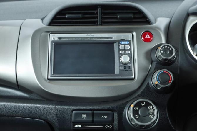 Honda Fit II с пробегом 2012 года, цена 849 000 рублей, 79000 км, хэтчбек, Автокод Объявления