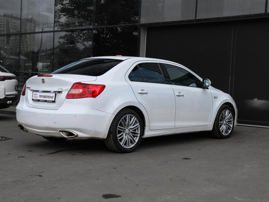 Suzuki Kizashi Москва  - изображение 4