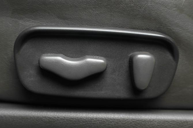 Nissan Navara (Frontier) III (D40) Рестайлинг с пробегом 2011 года, цена 1 729 000 рублей, 203400 км, offers.body_type.unknown, Автокод Объявления