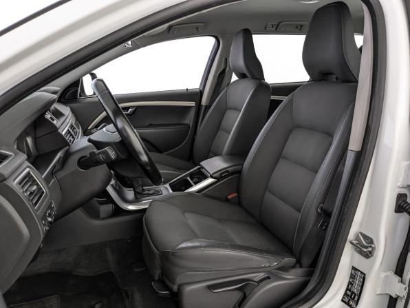 Volvo XC70 II Рестайлинг с пробегом 2014 года, цена 1 990 000 рублей, 228704 км, универсал, Автокод Объявления