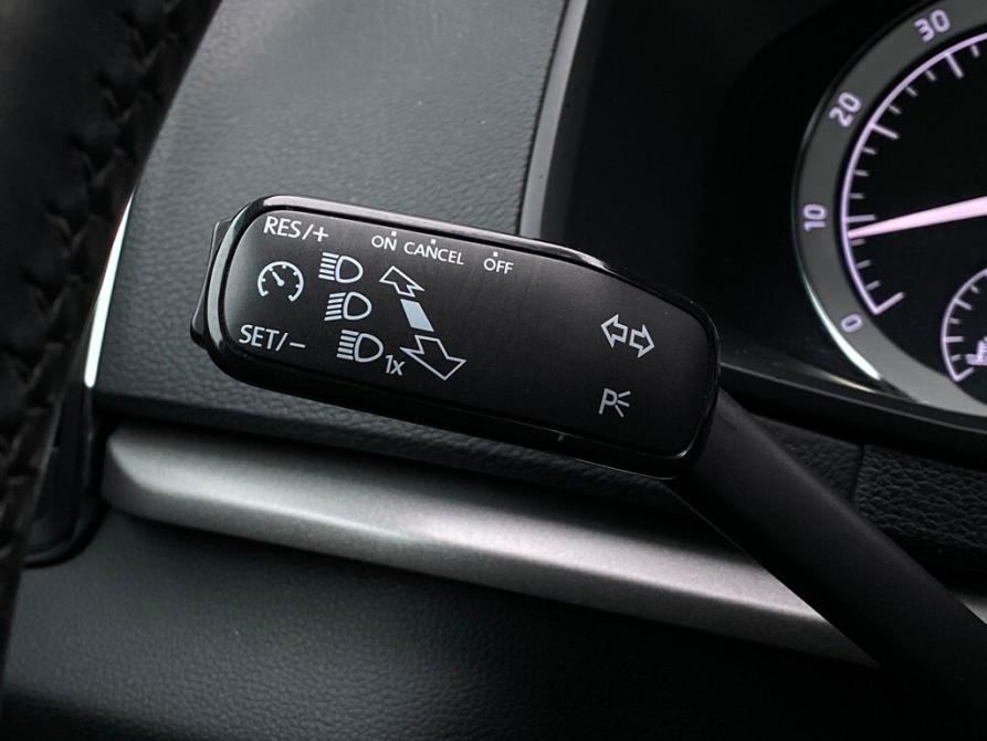 Skoda Karoq I Санкт-Петербург  - изображение 17