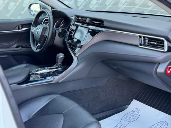 Toyota Camry VIII (XV70) с пробегом 2020 года, цена 2 980 000 рублей, 65000 км, седан, Автокод Объявления