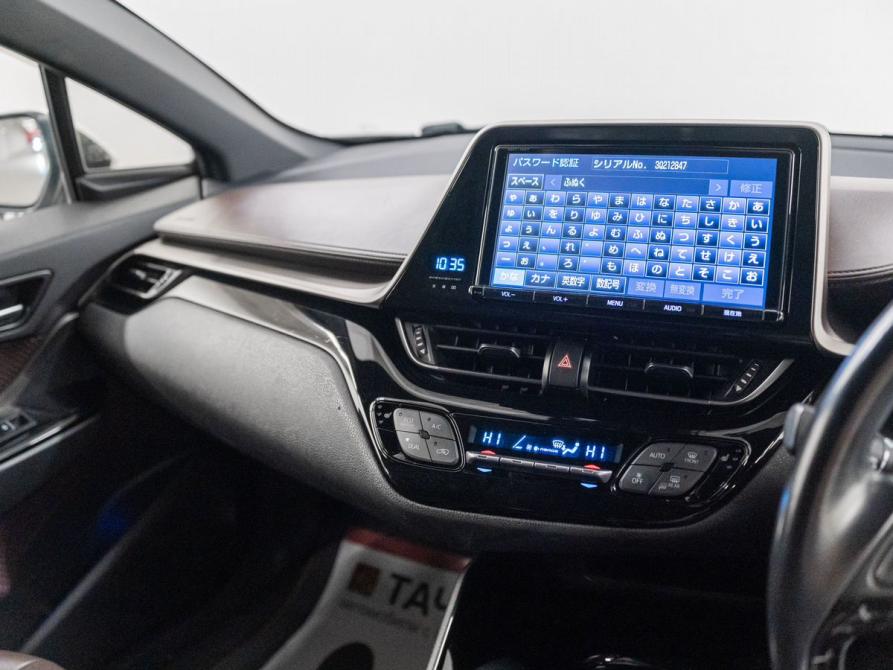 Toyota C-HR I Красноярск  - изображение 12