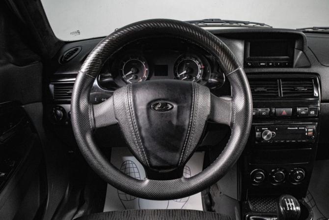 Lada (ВАЗ) Priora I Рестайлинг с пробегом 2015 года, цена 689 000 рублей, 237291 км, седан, Автокод Объявления