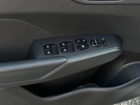 Hyundai Solaris II Рестайлинг с пробегом 2022 года, цена 1 536 000 рублей, 92901 км, седан, Автокод Объявления