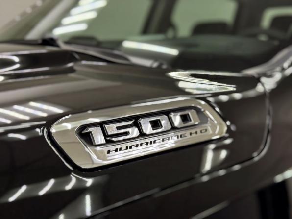 Ram 1500 V Рестайлинг с пробегом 2026 года, цена 12 500 000 рублей, 27 км, offers.body_type.unknown, Автокод Объявления