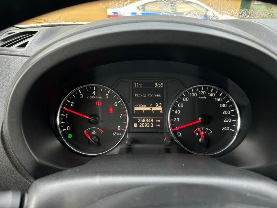 Nissan X-Trail II Рестайлинг Санкт-Петербург  - изображение 8