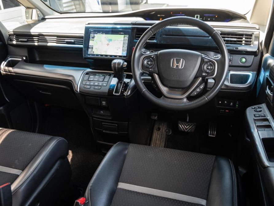 Honda Stepwgn V Рестайлинг Краснодар  - изображение 6