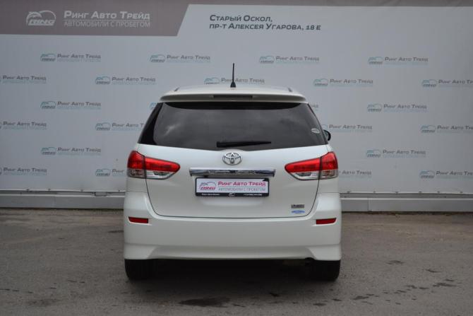 Toyota Wish II с пробегом 2011 года, цена 1 350 000 рублей, 162588 км, минивэн, Автокод Объявления