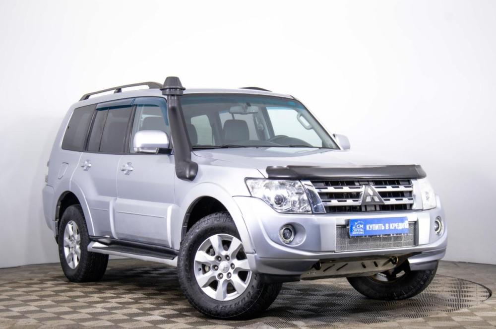 Mitsubishi Pajero IV Рестайлинг 1 Пермь  - изображение 1