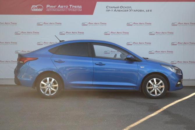 Hyundai Solaris II с пробегом 2017 года, цена 1 220 000 рублей, 141760 км, седан, Автокод Объявления