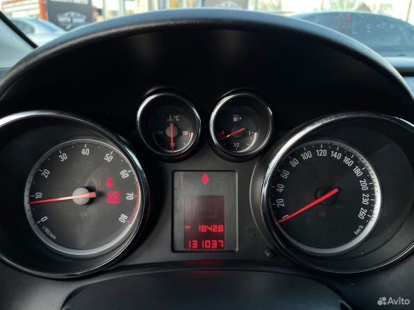 Opel Astra J с пробегом 2012 года, цена 619 000 рублей, 131037 км, хэтчбек, Автокод Объявления
