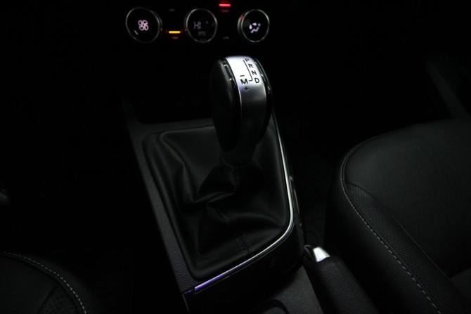 Renault Arkana I с пробегом 2019 года, цена 1 548 000 рублей, 97264 км, внедорожник, Автокод Объявления
